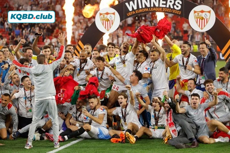 Sevilla là ông vua vĩ đại của giải đấu UEFA Europa League Sevilla là ông vua vĩ đại của giải đấu UEFA Europa League